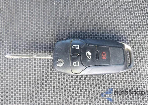 2019 Ford Transit Connect Xl z USA, uszkodzony, nr VIN NM0GS9E26K1402798